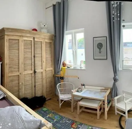 Kreuzberger Szene Penthouse ברלין